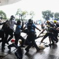 Honkongo protestai prieš ekstradicijos įstatymą intensyvėja