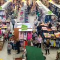 Prekybos centruose – eilės kaip prieš didžiąsias metų šventes