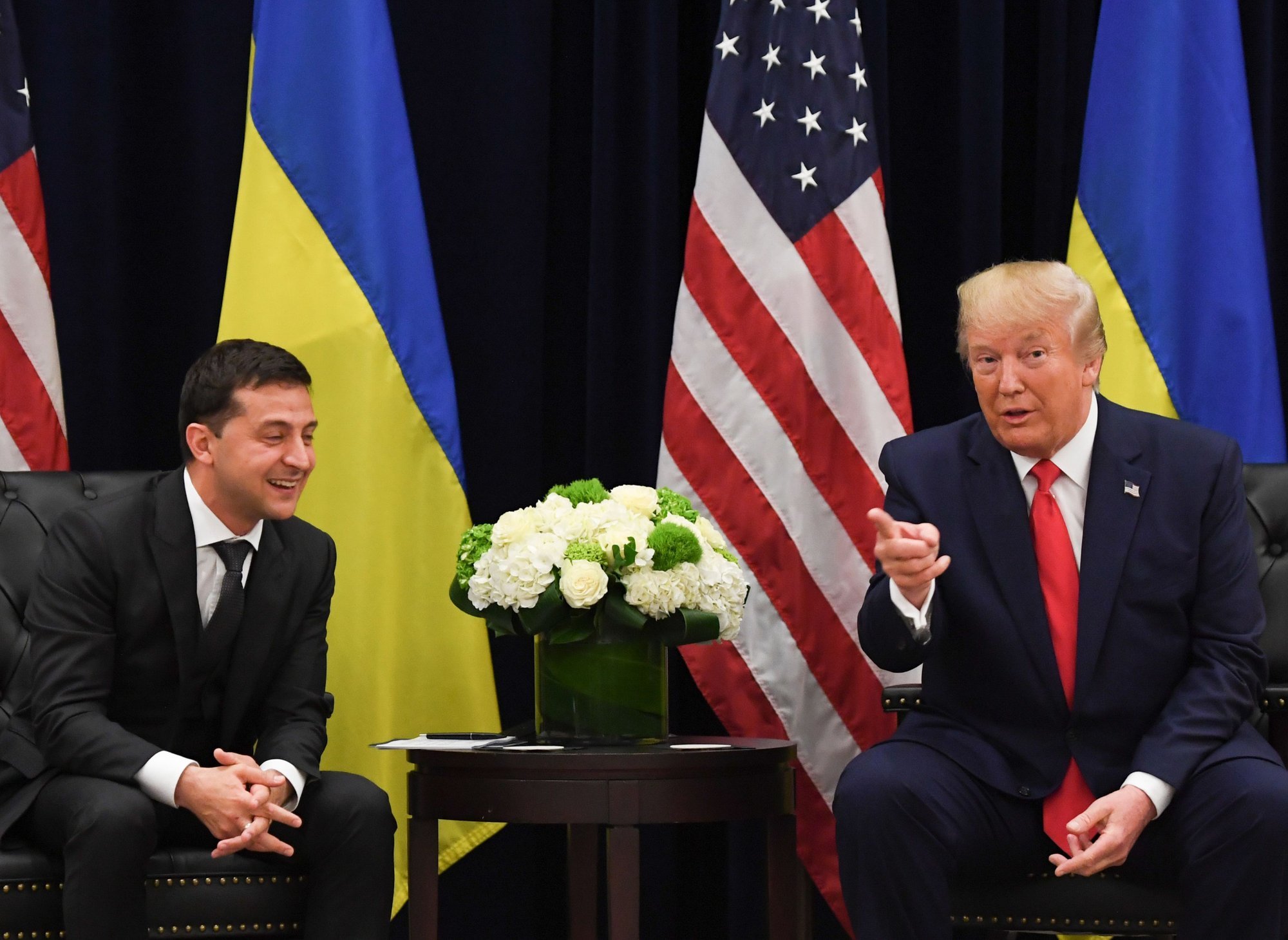 Зеленский заявил об обещании Трампа помочь ему вернуть Крым - Delfi RU