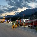 Po gaisro tunelyje Austrijos kalnuose buvo evakuoti traukinio keleiviai