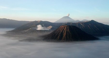 Veikiantis ugnikalnis Bromo Indonezijoje
