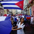Kubiečiai nuo ketvirtadienio galės naudotis internetu mobiliuosiuose telefonuose