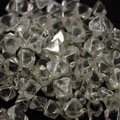 Kontrabandininkas prarijo 220 deimantų