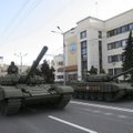 Ukrainoje atsinaujino kovos: separatistai apšaudė Ukrainos pajėgas uždrausto kalibro artilerija