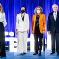 „Delfi Titanai 2022“ apdovanojimų mėlynuoju kilimu žengė garbūs svečiai