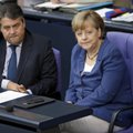 Vokietijos vicekancleris: buvo naivu priimti Graikiją į euro zoną
