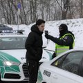 Rytinis reidas Vilniuje: BMW konfiskavimas, kramtomoji guma su promilėmis, bauda reido filmuotojui