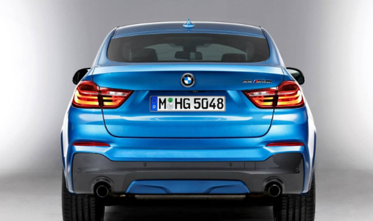 "BMW X4 M40i"