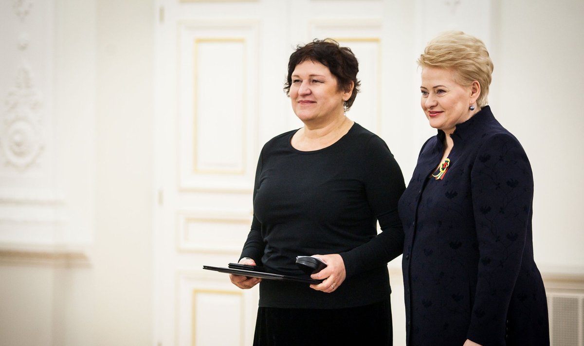 Giedra Radvilavičiūtė, Dalia Grybauskaitė