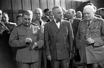 J. Stalinas, H. Trumanas ir W. Churchillis Potsdame