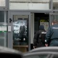 Vilniuje Kelių policijos pareigūnams iš pat ryto teko evakuotis: rastas įtartinas lagaminas