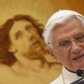 Бенедикт XVI хочет изменить регламент конклава