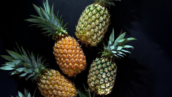 Kaip neperpjovus išsirinkti sunokusį, bet dar gesti nepradėjusį ananasą – tereikia žinoti du triukus
