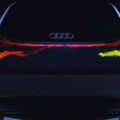 Vietoje „Audi“ galinių žibintų – šviesų knibždėlynas