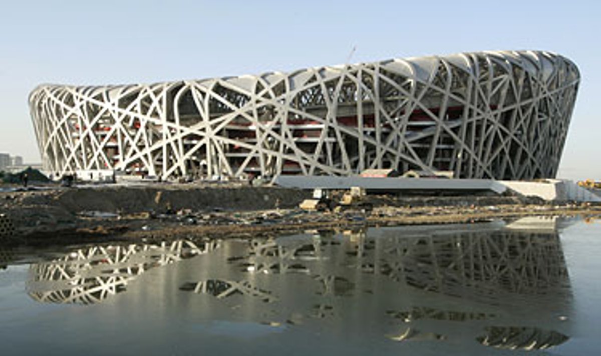 Olimpinis Pekino stadionas, dar vadinamas paukščių lizdu.