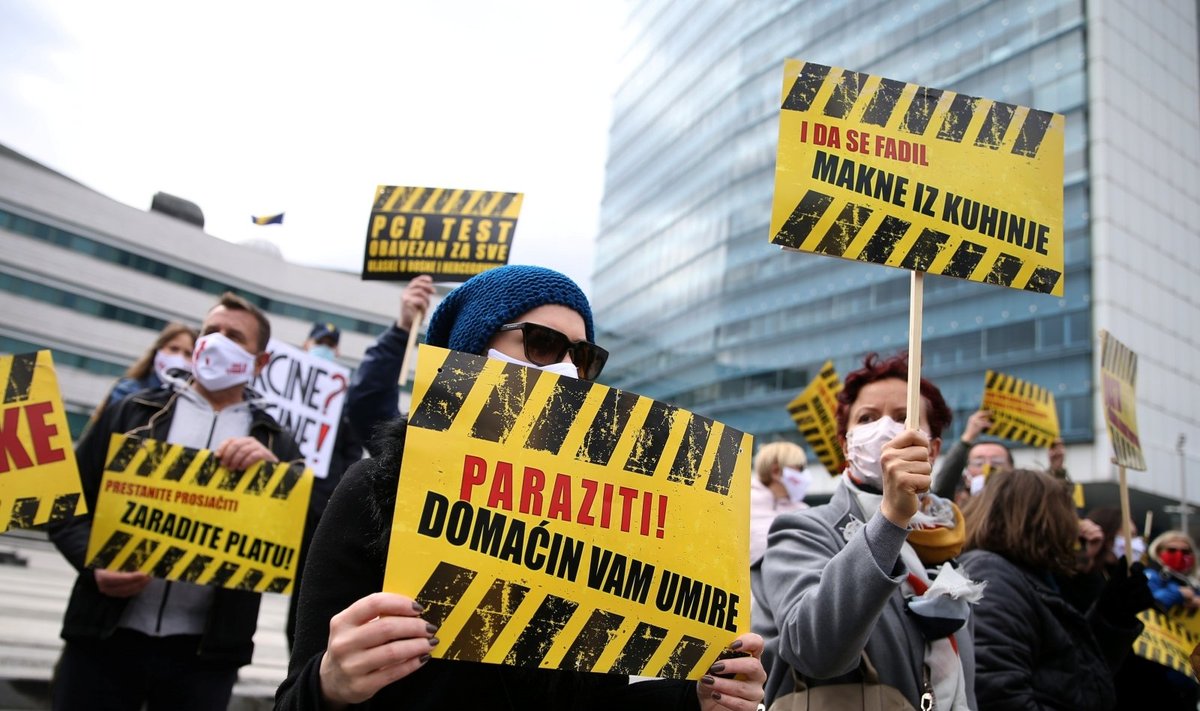 Protestas Sarajeve reikalauja vakcinų pirkimo