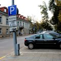 Ką nuveiktumėte per 100 dienų? Panašiai tiek per gyvenimą užtrunkate ieškodami vietos automobiliui