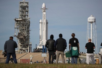Falcon Heavy raketa 