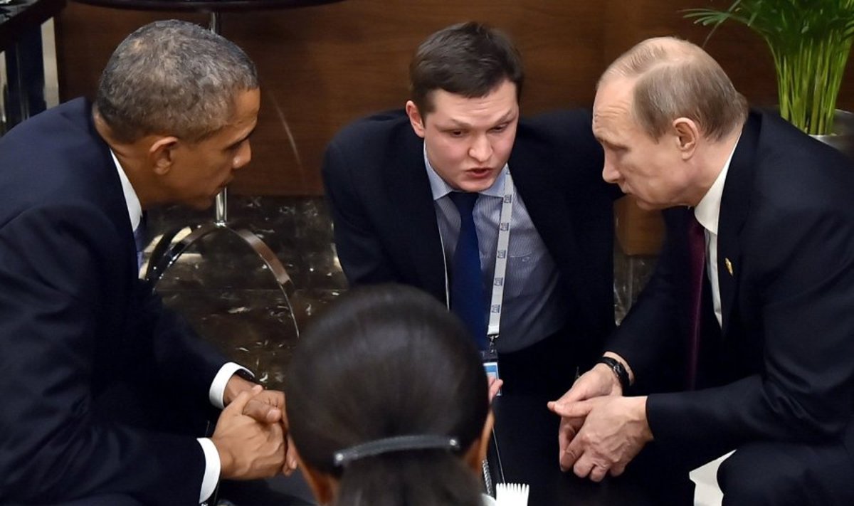 Barackas Obama ir Vladimiras Putinas tariasi dėl Sirijos