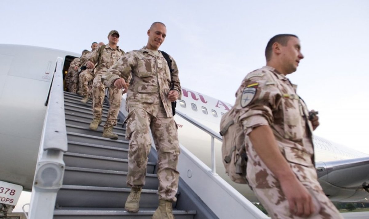 Grįžo paskutinė grupė karių, baigusių misiją Afganistano Goro provincijoje