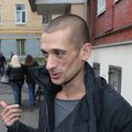Суд оставил в силе штраф Павленскому за поджог двери ФСБ