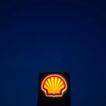 Naftos milžinė „Shell“ teigia nebepirksianti rusiškos naftos