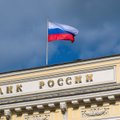 Reaguodamas į silpną rublį, Rusijos Centrinis bankas smarkiai kilstelėjo bazines palūkanas