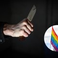 Prie Londono naktinio klubo per homofobinį išpuolį peiliu subadyti du vyrai