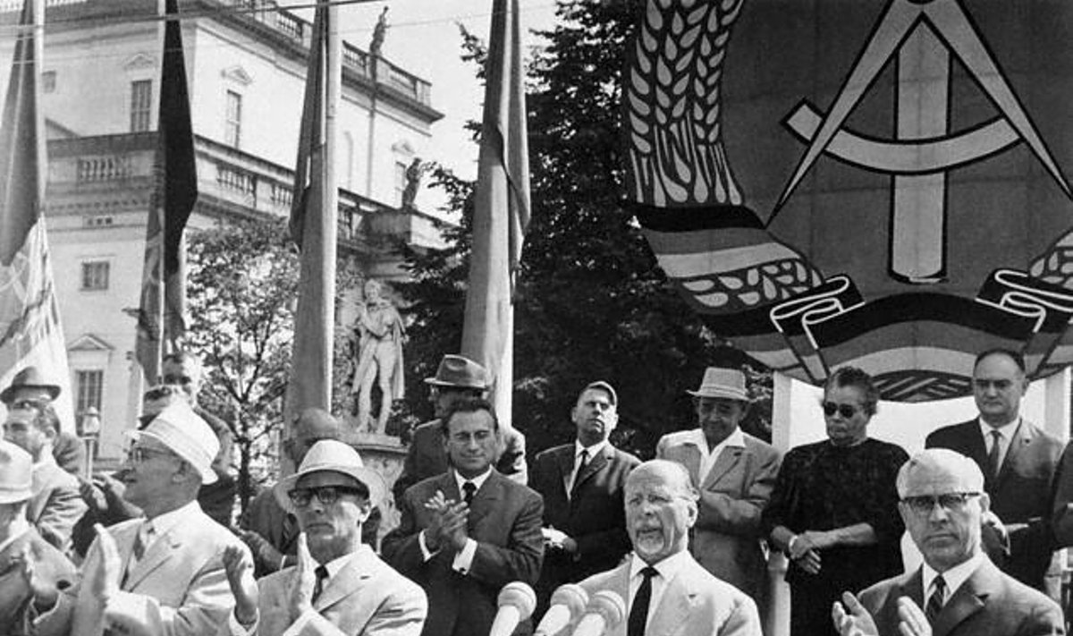 13 Aug 1966, East Berlin, East Germany --- Commemorate Berlin Wall.  East Berlin, East Germany:  East German president Walter Ulbricht addresses a rally commemorating the fifth anniversary of the Berlin wall here.   In his address Ulbricht told the West to stop shedding "crocodile tears" over the barrier and face up to realities.  Applauding him are (first row):  Minister President Willi Stoph; Ulbricht; Brich Honecker, member of the Politburo and Paul Verner, chairman of the Communist Party. --- Image by 