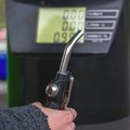 Ekspertai: degalų kainų augimą apribos konkurencija