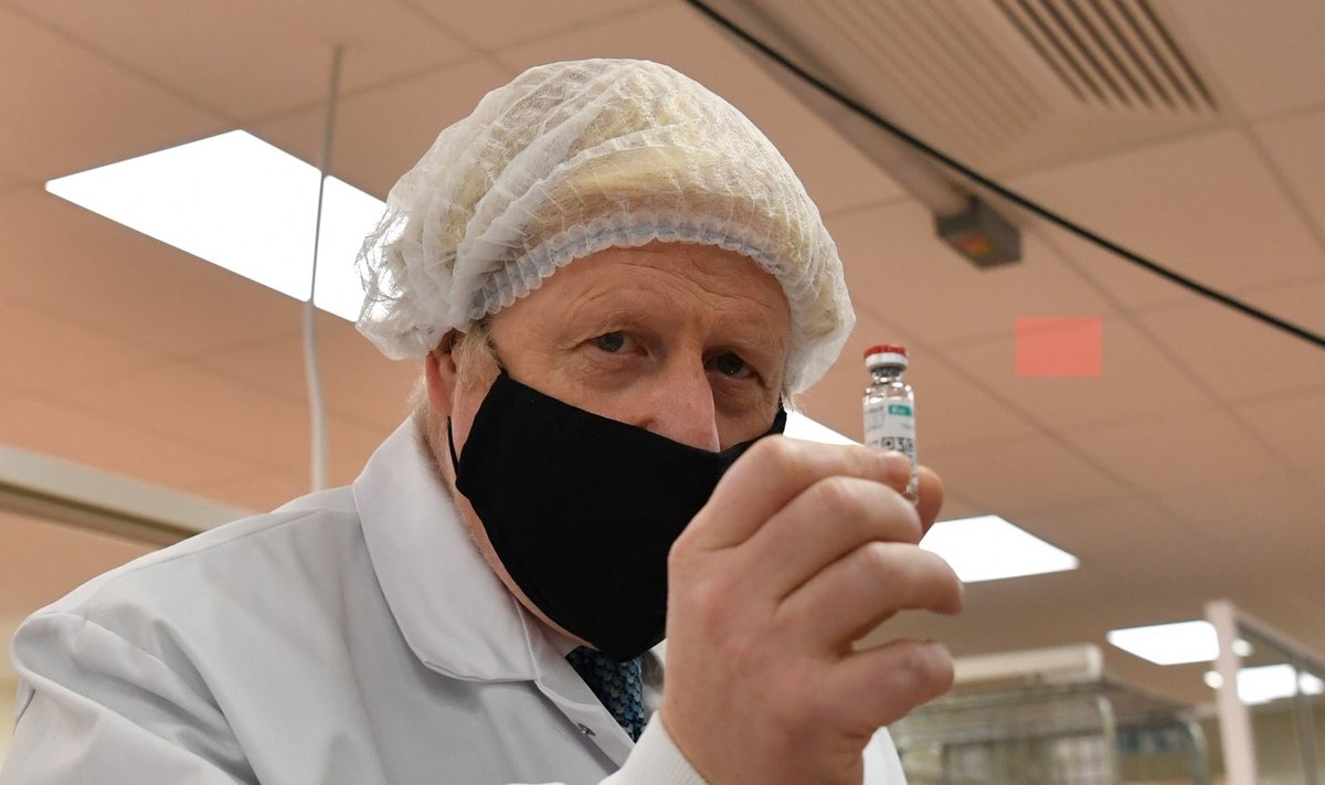 Borisas Johnsonas ir Didžiosios Britanijos patvirtinta „Pfizer-BioNTech“ vakcina