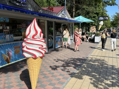 Palanga, coffee, ice cream