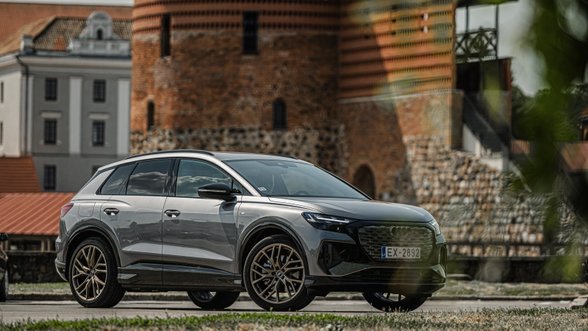 „Audi“ ateities planas aiškus: nuo 2026 visi nauji modeliai bus tik elektriniai, 2033 vidaus degimo variklių nebegamins