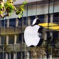 Apple опровергает обвинения о сотрудничестве со спецслужбами
