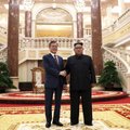 Pietų Korėjos vadovas perdavė Trumpui Šiaurės Korėjos lyderio laišką