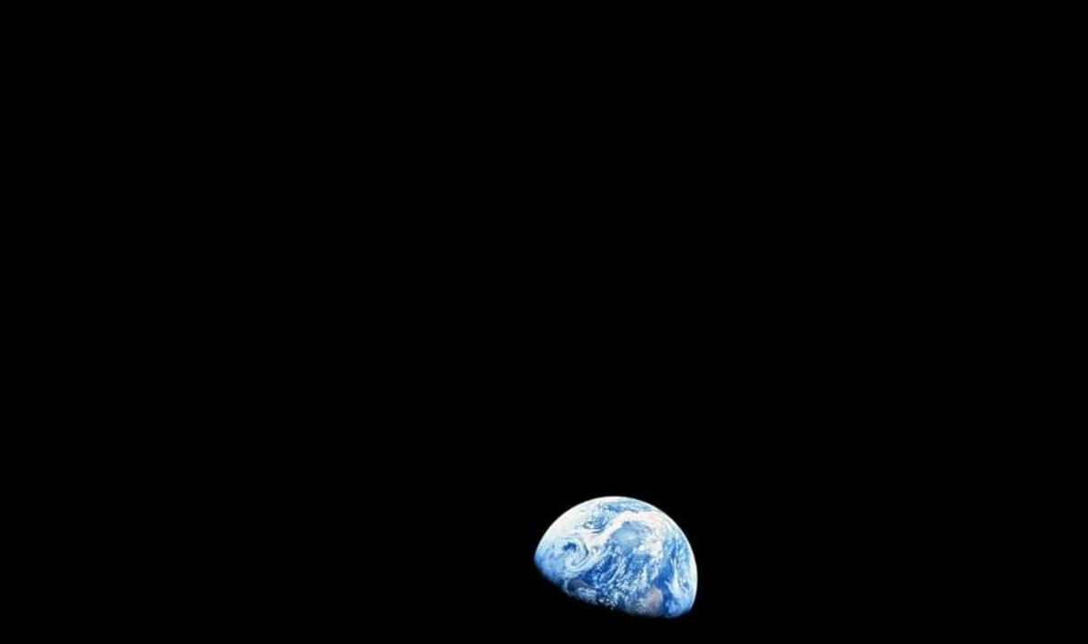 Žemės vaizdas iš Mėnulio