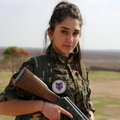 „Islamo valstybės“ kovotojai šių moterų bijo kaip velnias kryžiaus