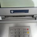 В Кретинге неизвестные взломали и ограбили банкомат