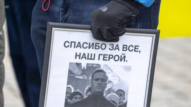 Фамилию "Навальный" суды РФ сочли экстремистской символикой