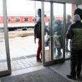 Reidas Klaipėdos traukinių stotyje: nepaisius karantino, bilietas pabrango iki 500 eurų