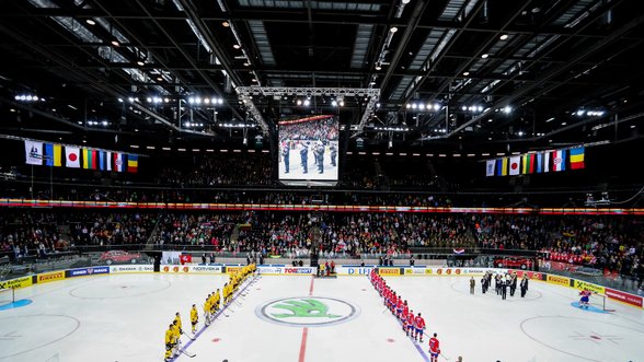 Po dešimtmečio pertraukos Vilniuje virs pasaulio ledo ritulio čempionato kovos