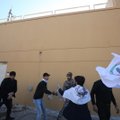 Bagdade protestuotojai šturmuoja JAV ambasadą