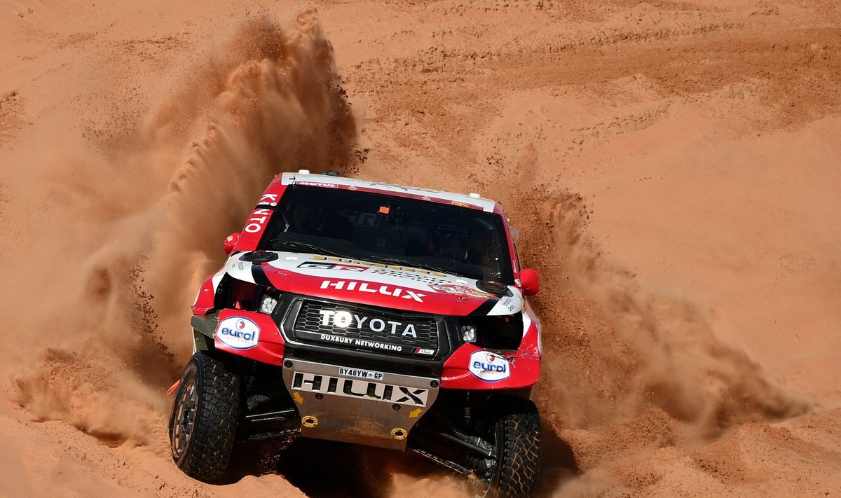 "Toyota" Dakare turėjo imtis neįprastų sprendimų