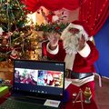 Italijoje mažuosius džiugina virtualūs susitikimai su Kalėdų Seneliu