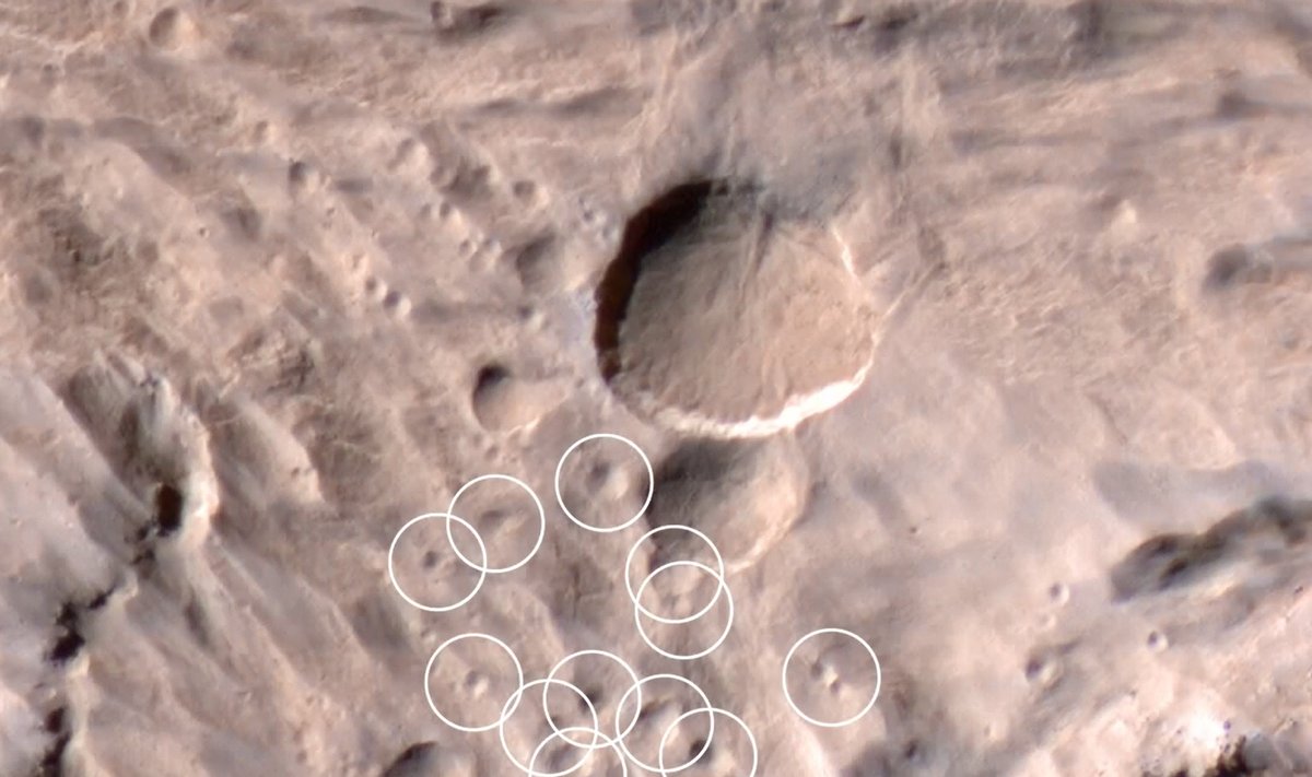 Nauji krateriai Marse