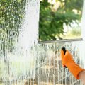 Sušilę orai – puikus laikas nusivalyti langus: šiuolaikiški būdai, kaip nevargstant tai padaryti