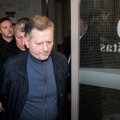 Prezidentas atleido korupcija įtariamą teisėją Čekanauską ir kreipėsi dėl Bavėjano
