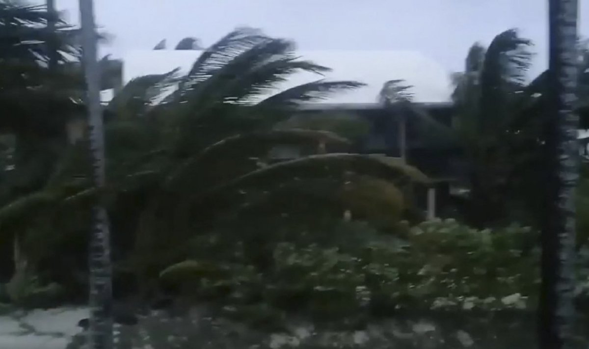 Uraganas „Dorian“ pasiekė Bahamas