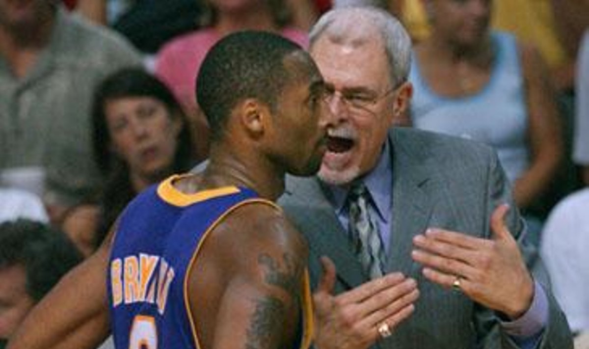 Phil Jackson ir Kobe Bryant ("Lakers")