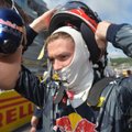 „Red Bull“ pažemino net du kartus S. Vettelį taranavusį rusą D. Kviatą